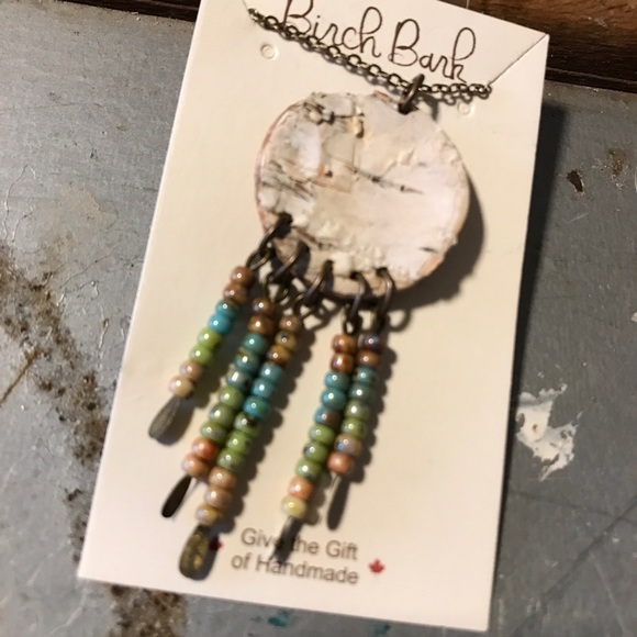 NWT bead & birch bark necklace. - Picture 5 of 5